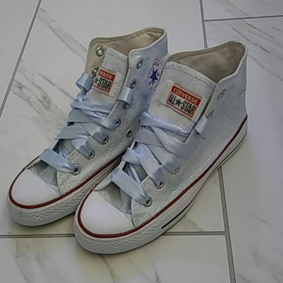 powder blue chuck taylors